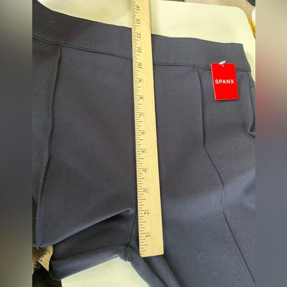 NWT*** SPANX pbp Hi Rise Flare Pants in Classic Navy - Size M - Picture 14 of 15
